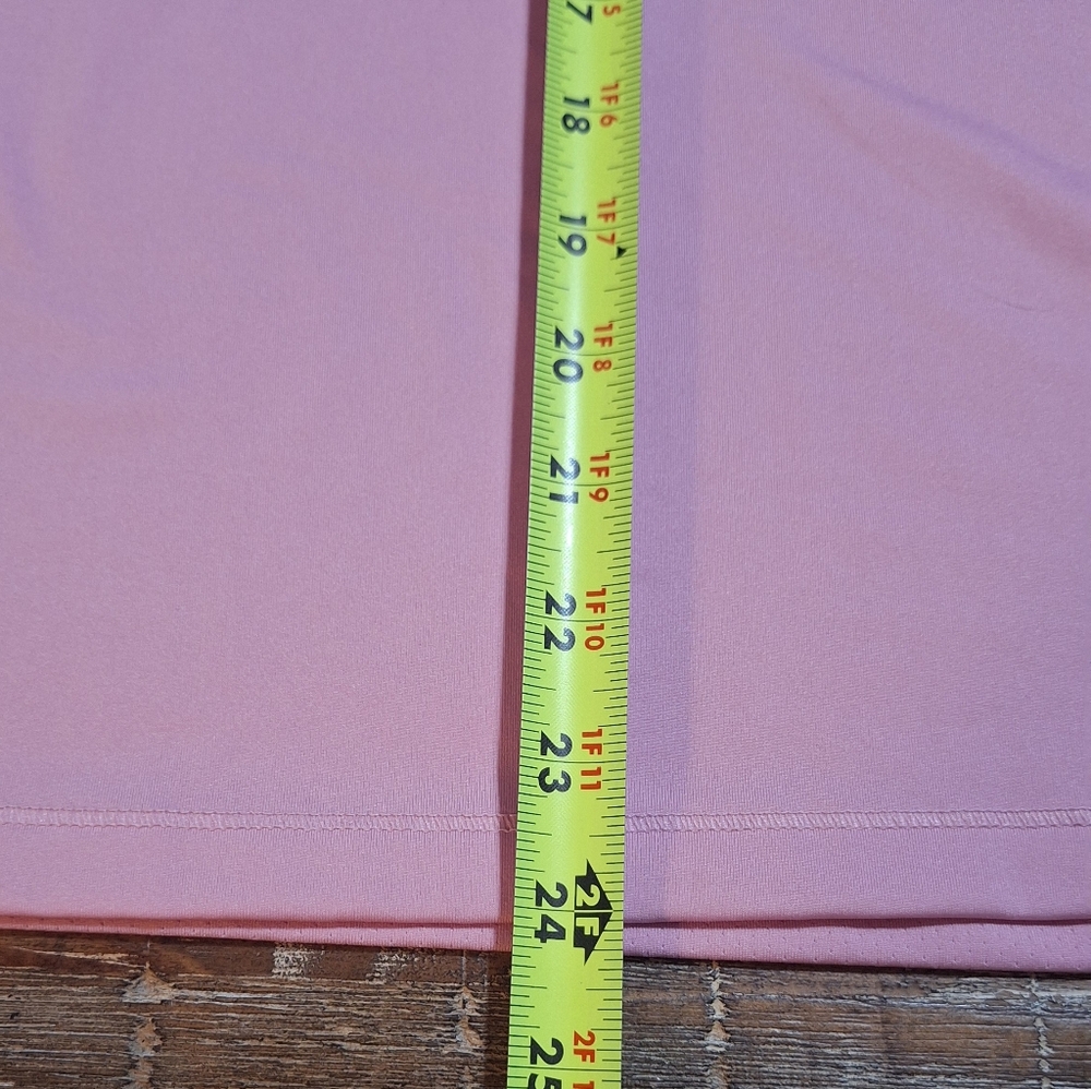 Nike Women's Dri-Fit Size Medium Performance Shirt Pink Lightweight Nike Swoosh‎ - Picture 7 of 7
